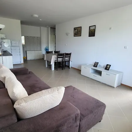 דירה Na Zielonych Wzgorzach סאני ביץ'