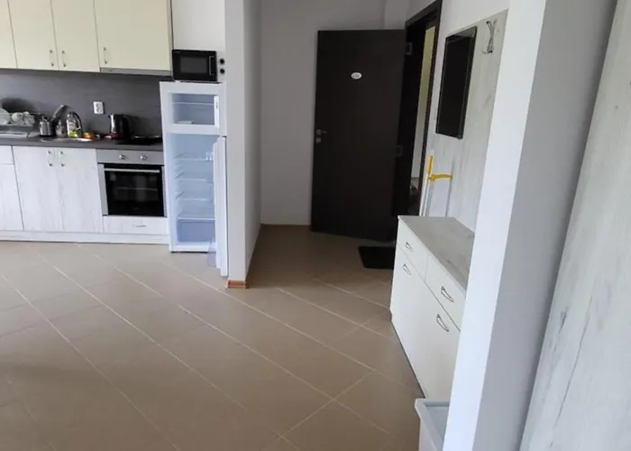 Na Zielonych Wzgorzach Апартамент Слънчев бряг