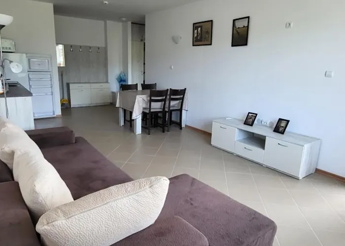 Апартамент Na Zielonych Wzgorzach Слънчев бряг